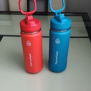 ThermoFlask Red and Blue Water Bottles